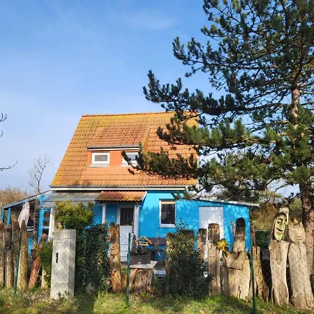 Duenenhaus Holiday home Dierhagen