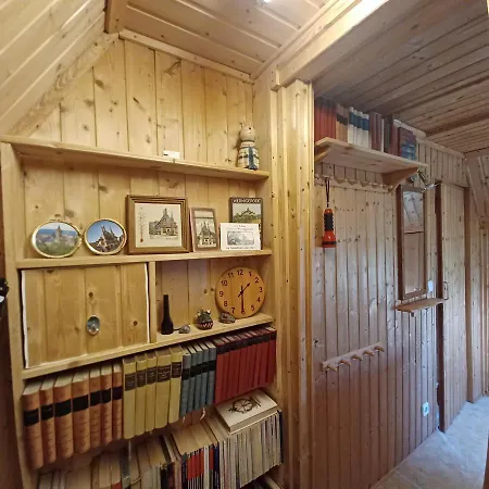 Duenenhaus *